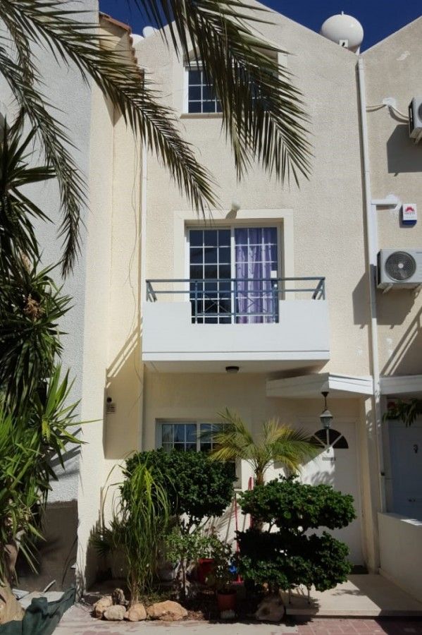 Townhouse in Limassol, Cyprus, 137 sq.m - picture 1