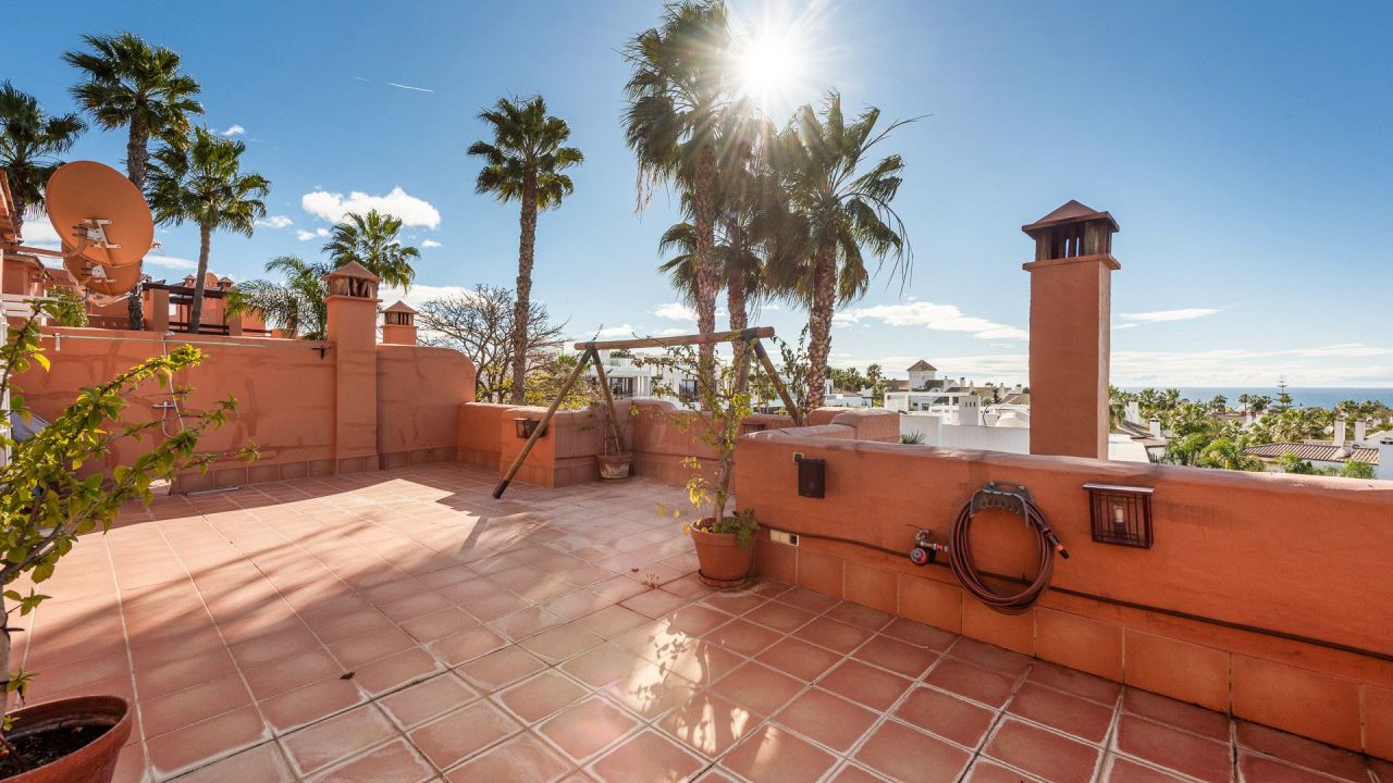 Casa en Marbella, España, 404 m2 - imagen 1