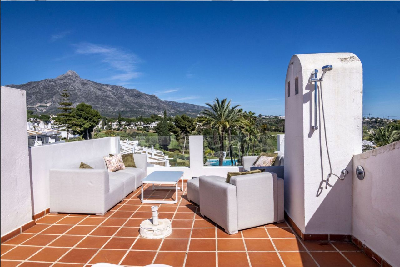 Penthouse in Marbella, Spain, 159 sq.m - picture 1
