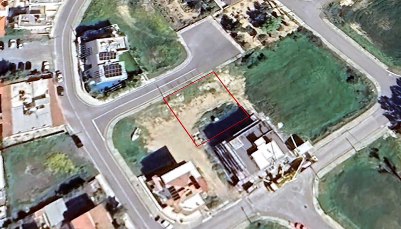 Land in Larnaca, Cyprus, 536 sq.m - picture 1