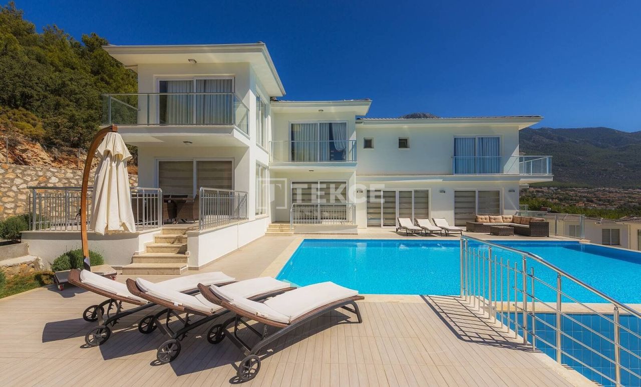 Villa en Fethiye, Turquia, 380 m2 - imagen 1