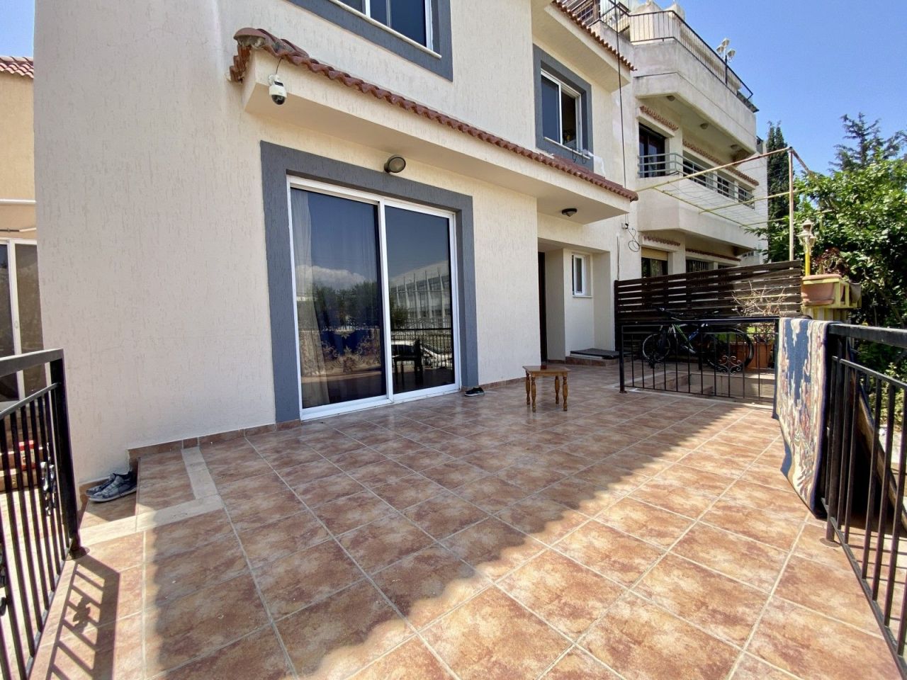 Villa in Limassol, Cyprus, 380 sq.m - picture 1