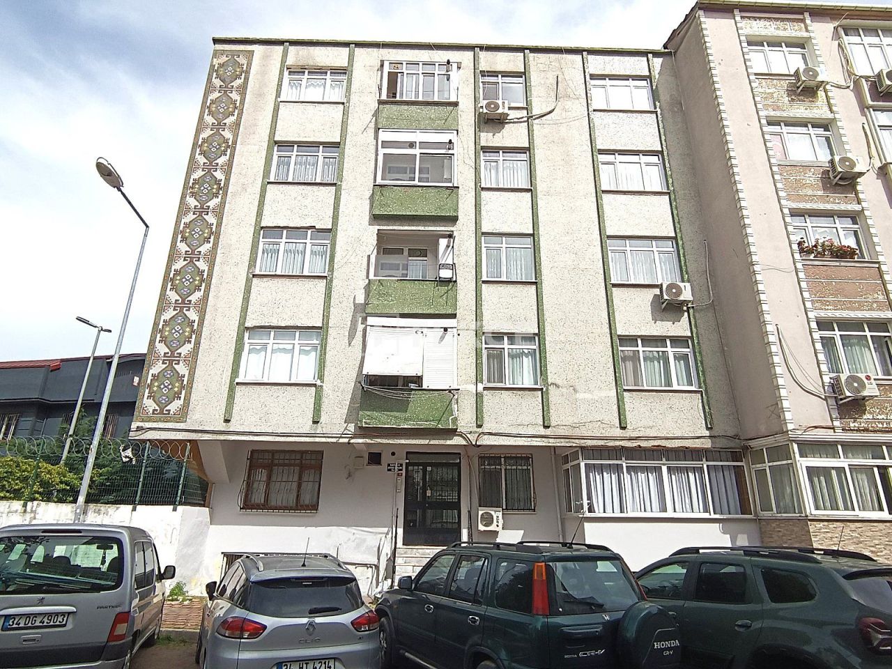 Apartment in Istanbul, Turkey, 95 sq.m - picture 1