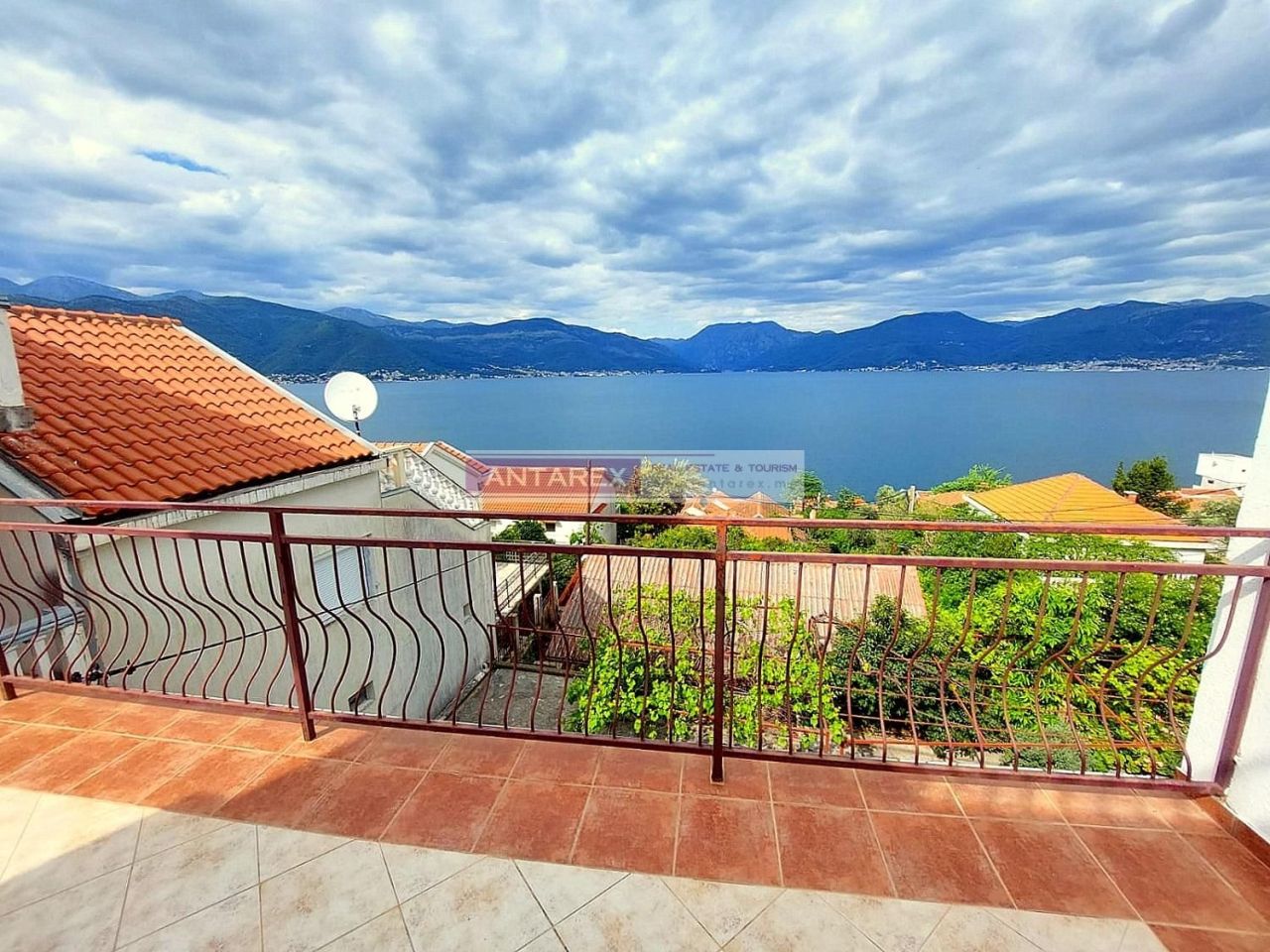 Villa en Krasici, Montenegro, 118 m2 - imagen 1