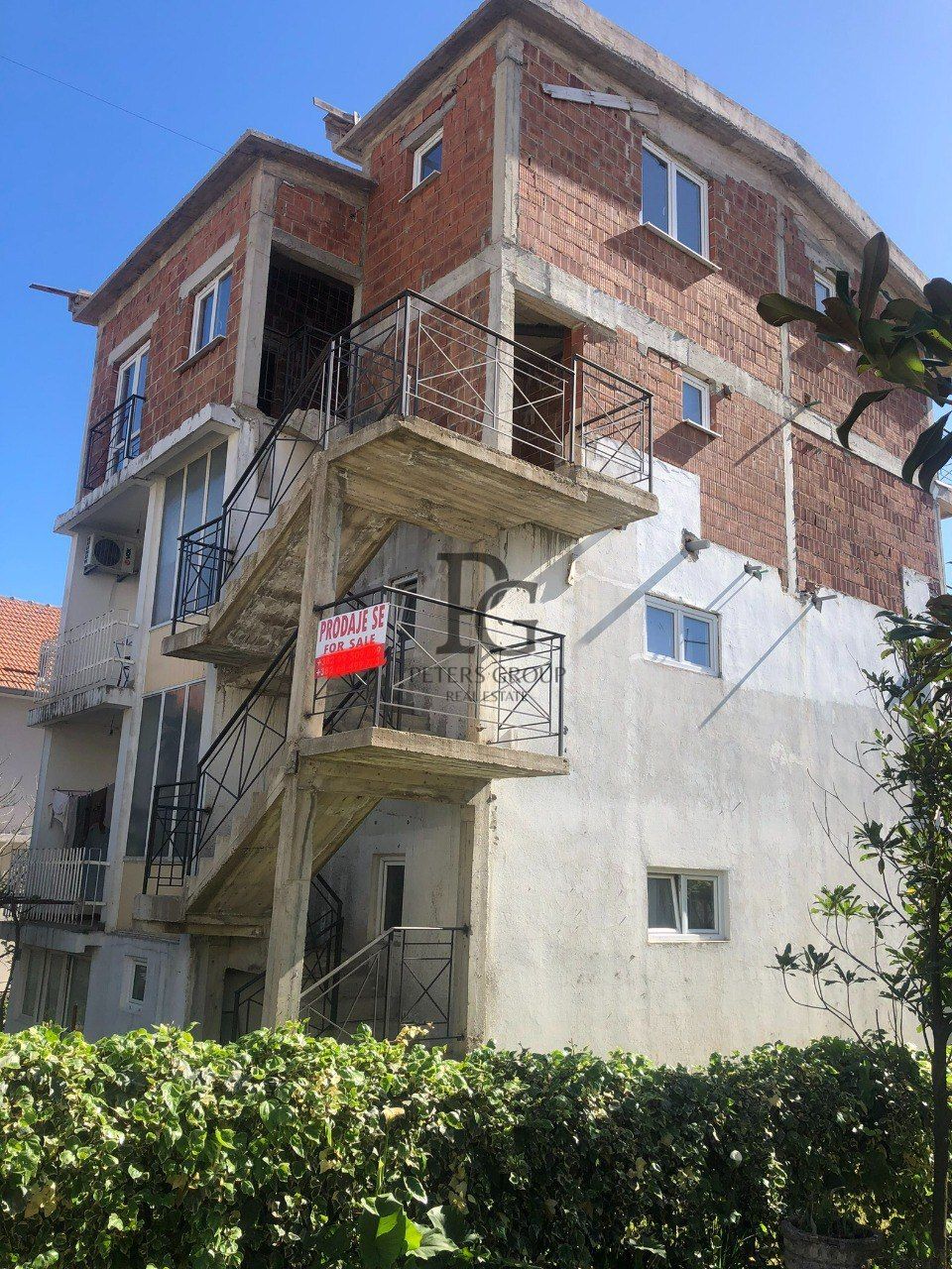 House in Susanj, Montenegro, 365 sq.m - picture 1