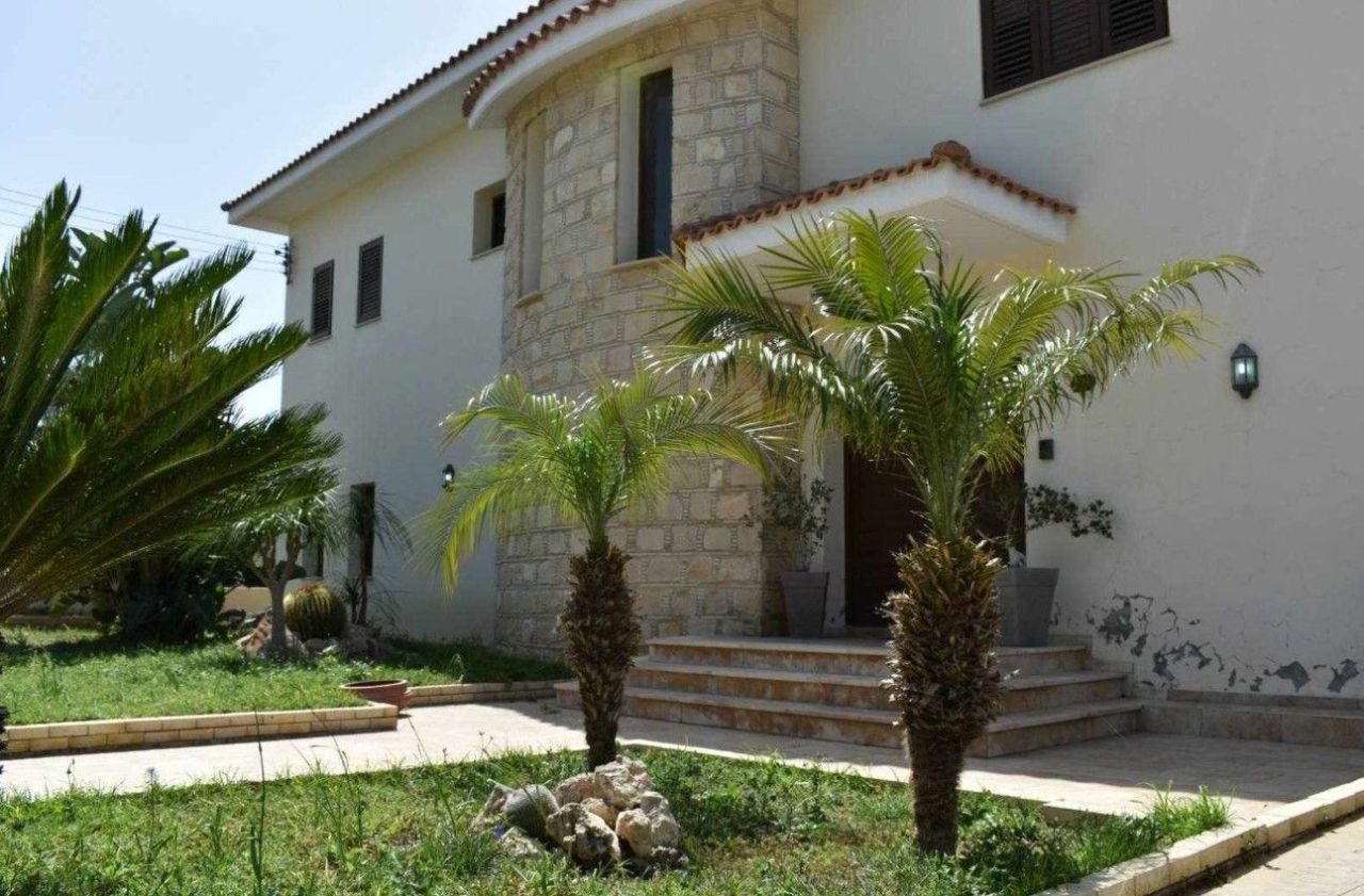 Villa in Limassol, Zypern, 318 m2 - Foto 1