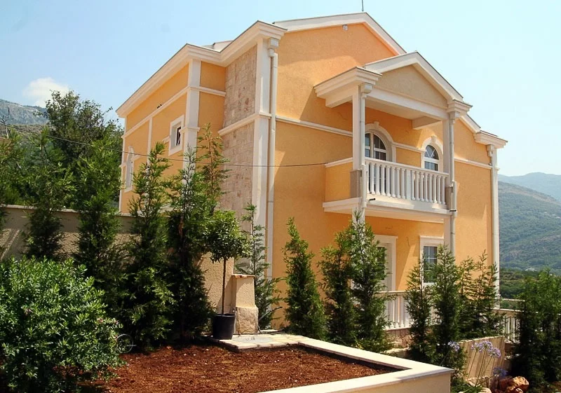 Villa in Becici, Montenegro, 294 sq.m - picture 1