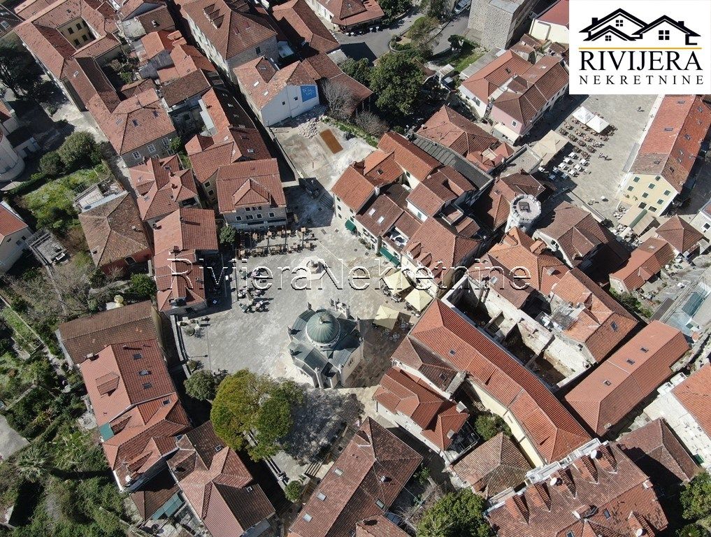 Flat in Herceg-Novi, Montenegro, 106 sq.m - picture 1