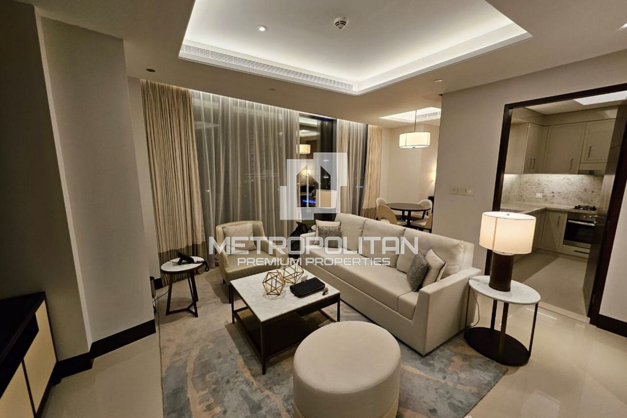 Apartment in Dubai, UAE, 81 sq.m - picture 1