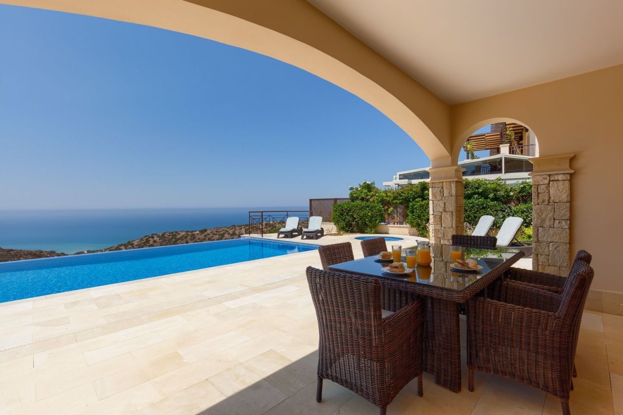 Villa in Paphos, Zypern, 317 m2 - Foto 1