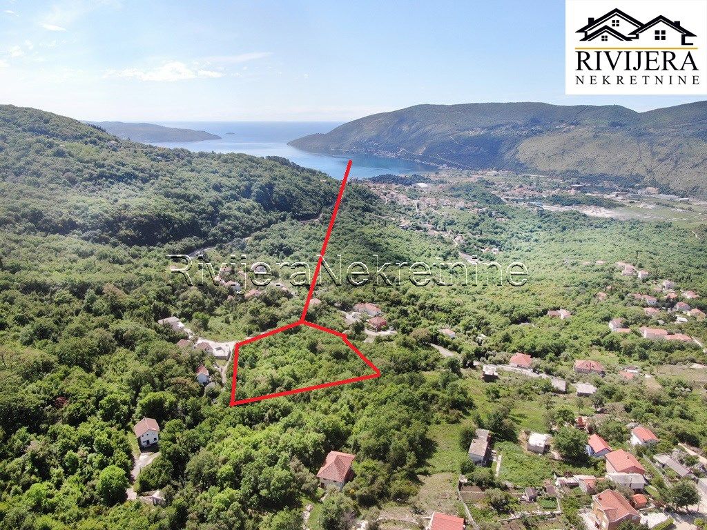 Grundstück in Herceg-Novi, Montenegro, 10 793 m2 - Foto 1