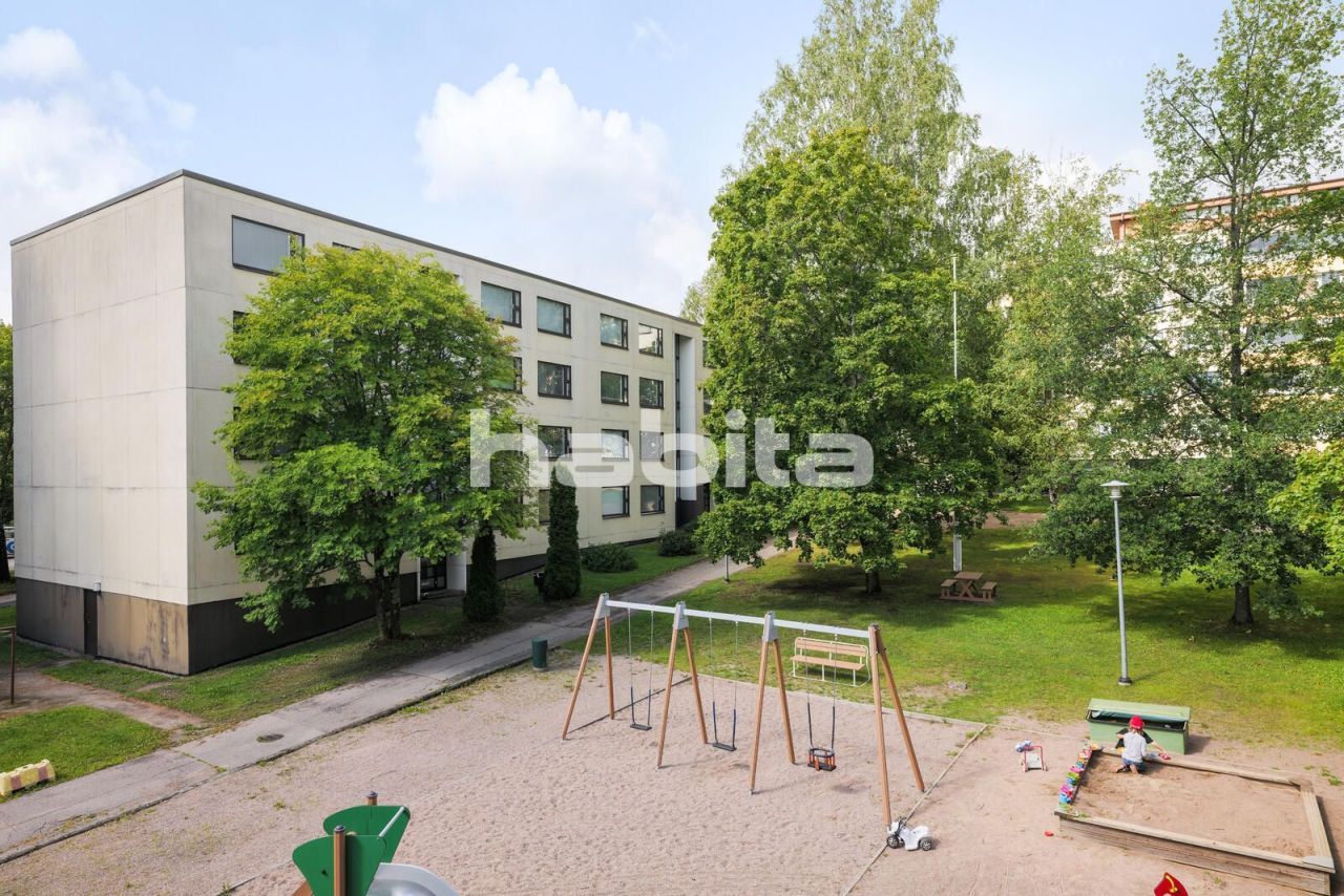Apartment in Vantaa, Finland, 78 sq.m - picture 1