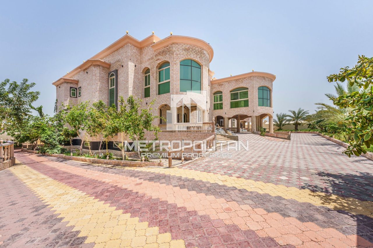 Villa en Ras al-Jaima, EAU, 1 363 m2 - imagen 1