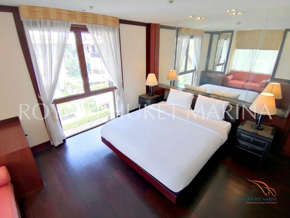 Apartment in Phuket, Thailand - picture 1