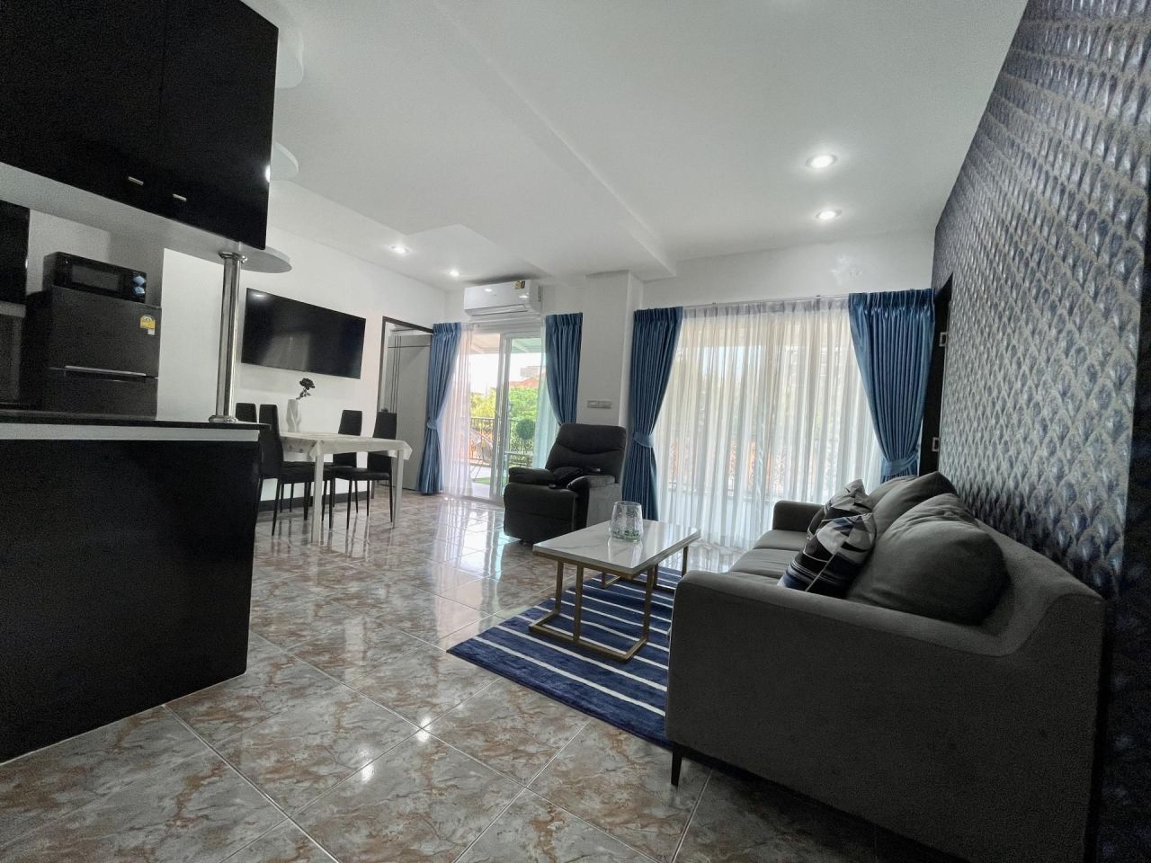 Wohnung in Pattaya, Thailand, 105 m2 - Foto 1
