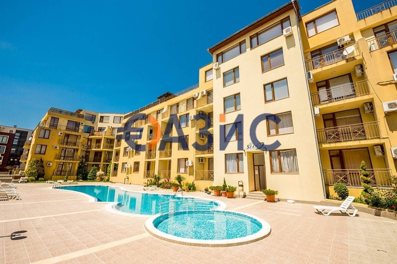 Appartement à Sveti Vlas, Bulgarie, 81.7 m2 - image 1
