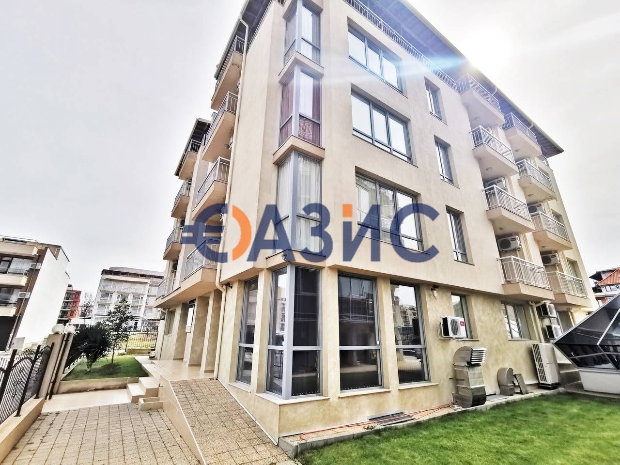 Apartment in Primorsko, Bulgaria, 51 sq.m - picture 1