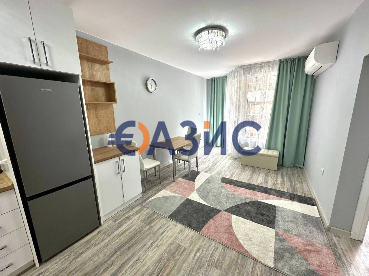 Apartment in Pomorie, Bulgaria, 80 sq.m - picture 1