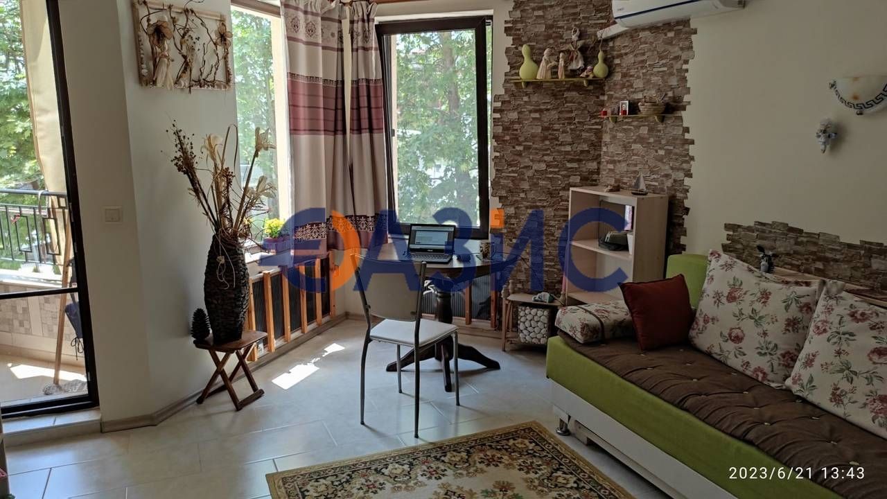 Apartment in Ravda, Bulgaria, 65 sq.m - picture 1