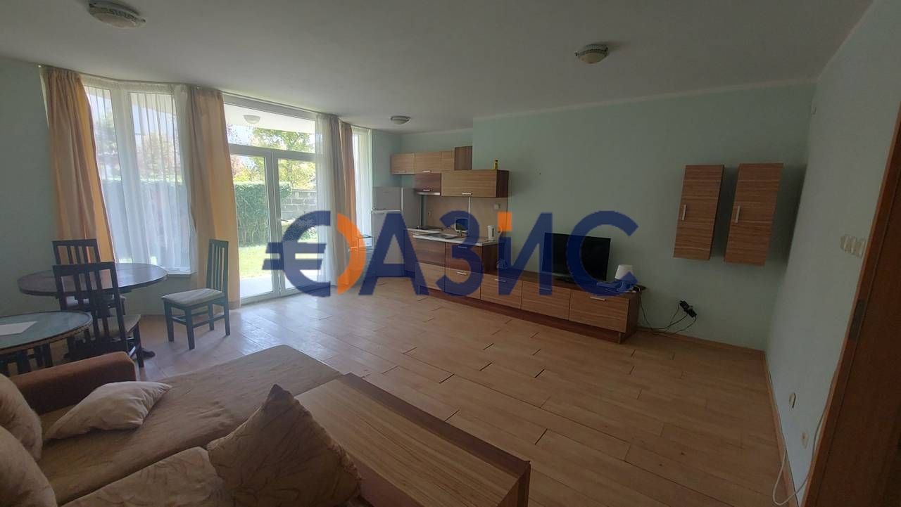 Apartment in Ravda, Bulgaria, 72 sq.m - picture 1