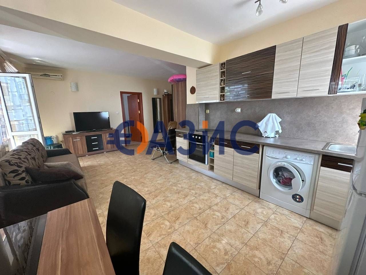Apartment in Sveti Vlas, Bulgaria, 58 sq.m - picture 1