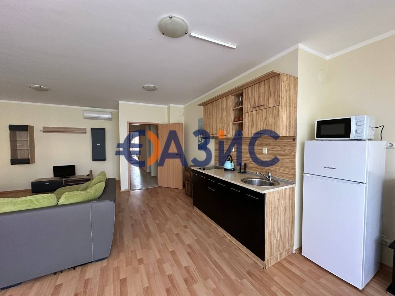 Apartment in Ravda, Bulgaria, 121 sq.m - picture 1