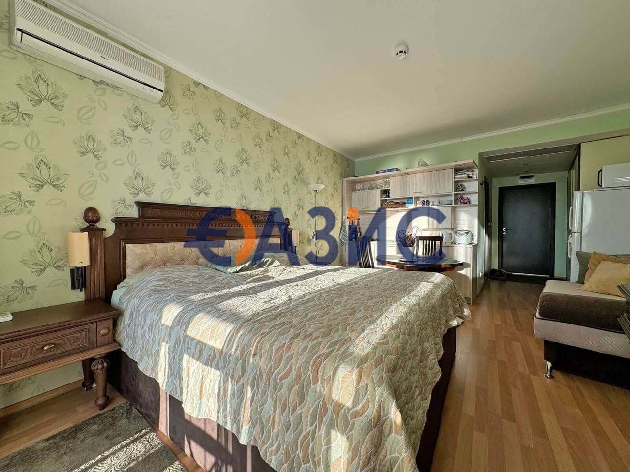 Apartment in Sveti Vlas, Bulgaria, 44 sq.m - picture 1
