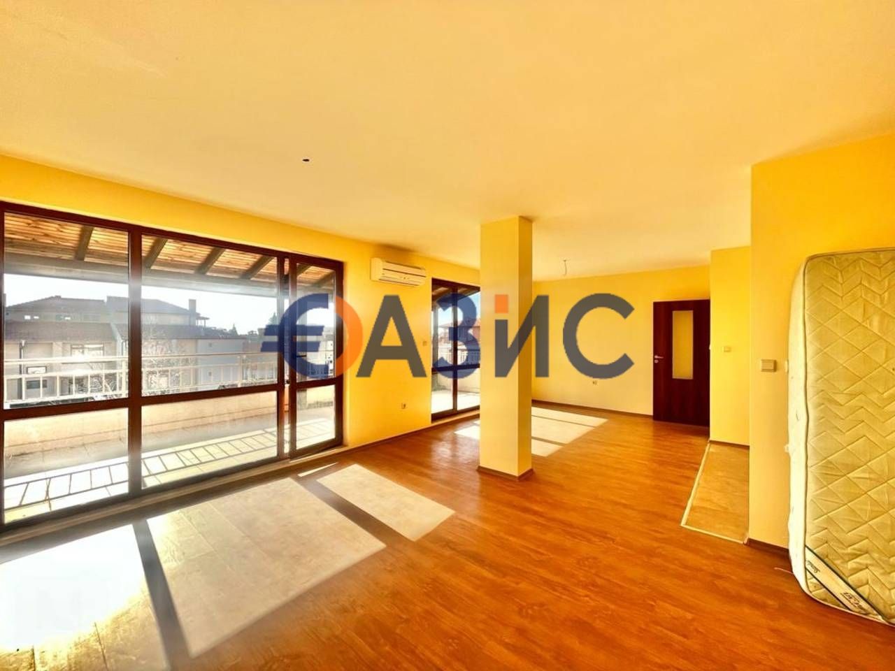 Apartment in Ravda, Bulgaria, 131.4 sq.m - picture 1