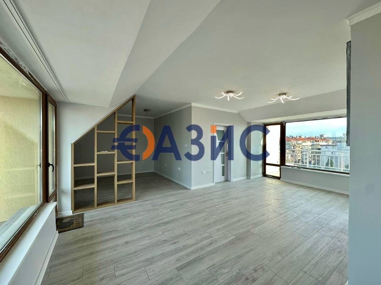 Apartment in Pomorie, Bulgaria, 87 sq.m - picture 1