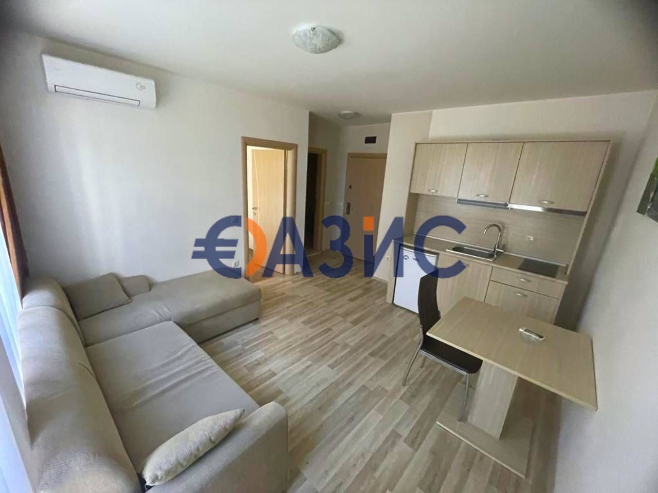 Appartement à Slantchev Briag, Bulgarie, 50 m2 - image 1