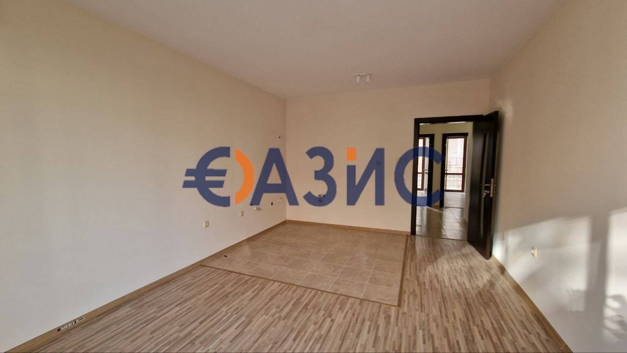 Apartment in Ravda, Bulgaria, 83.8 sq.m - picture 1