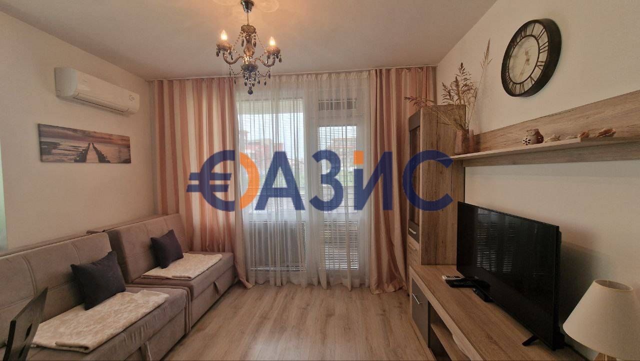 Apartment in Sveti Vlas, Bulgaria, 50 sq.m - picture 1