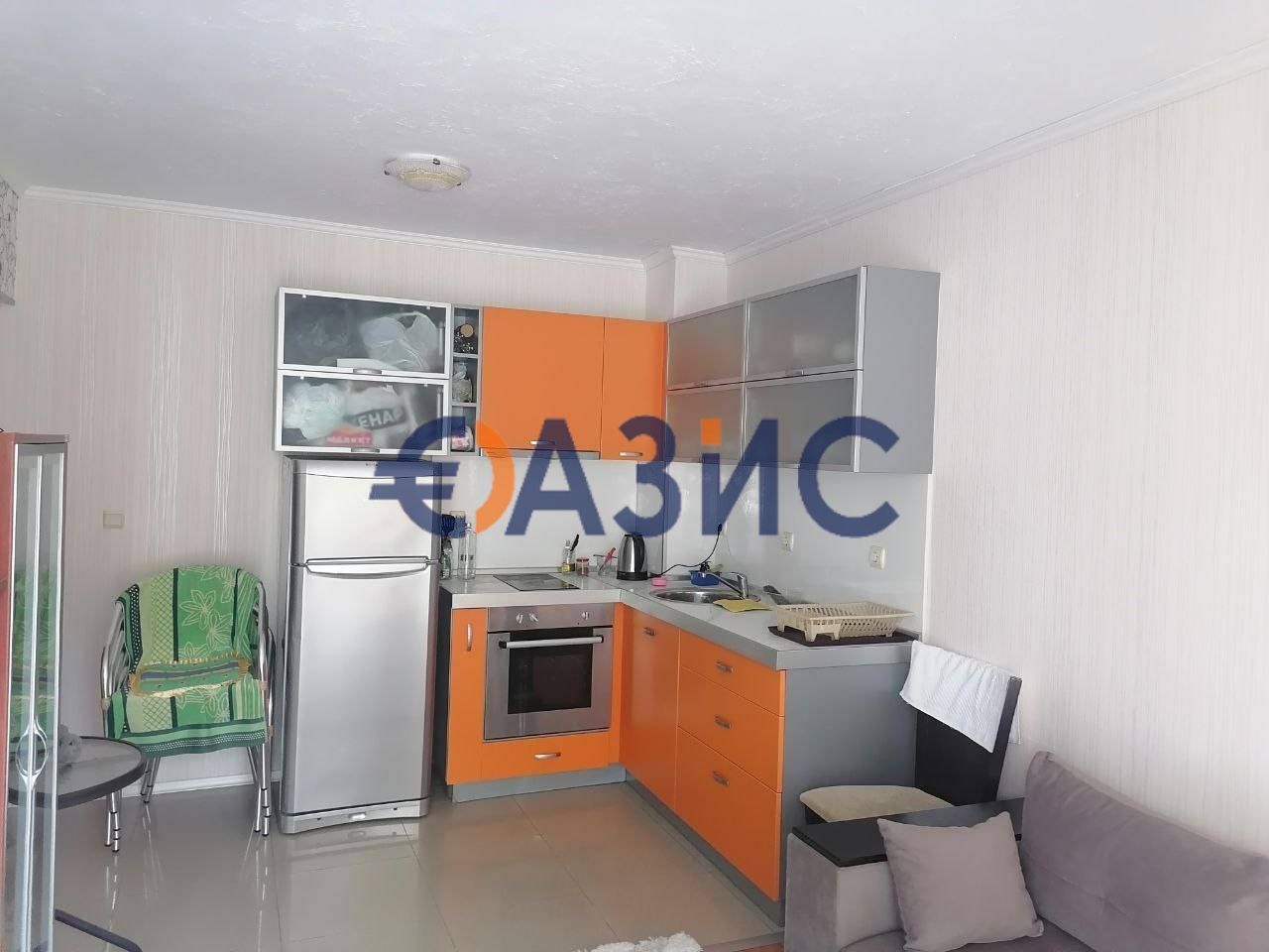 Appartement à Slantchev Briag, Bulgarie, 60 m² - image 1
