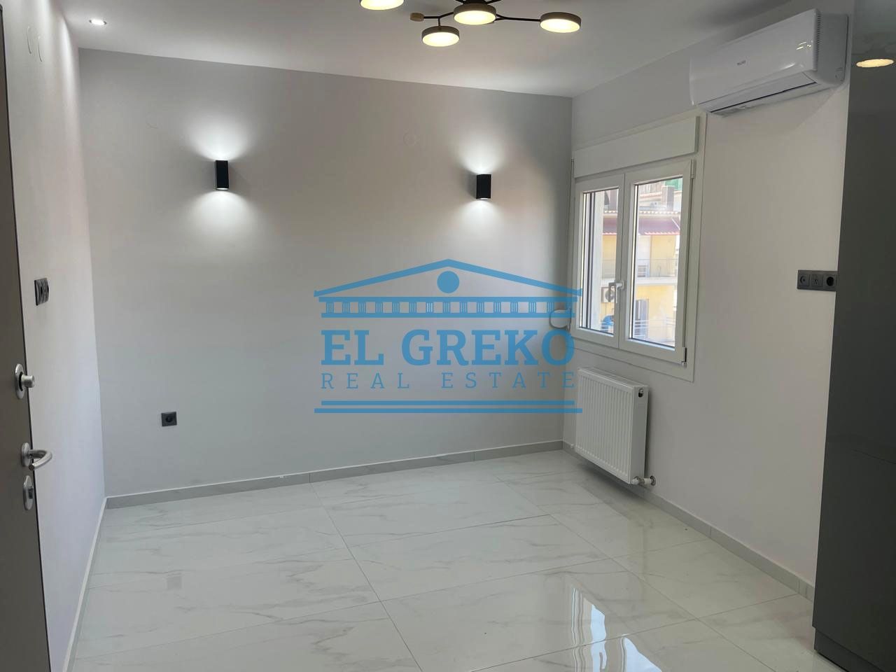 Flat in Thessaloniki, Greece, 35.29 sq.m - picture 1