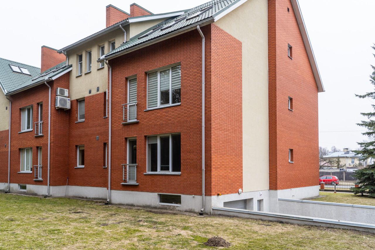 Appartement dans le quartier de Riga, Lettonie, 157 m2 - image 1