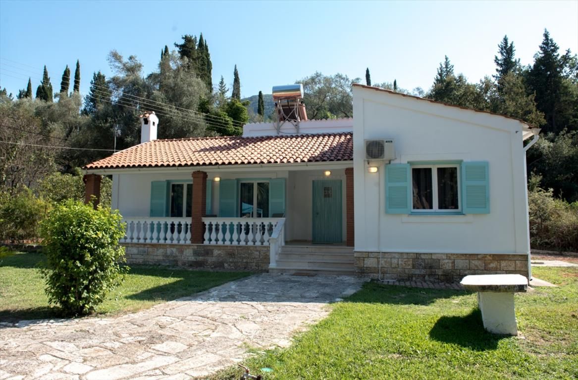 House in Corfu, Greece, 100 sq.m - picture 1