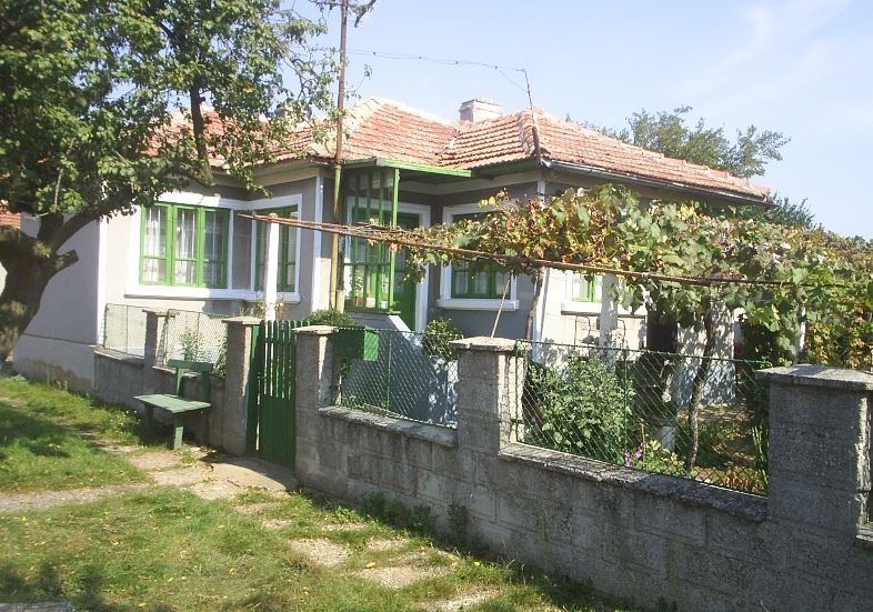 Haus in Burgas, Bulgarien, 100 m2 - Foto 1