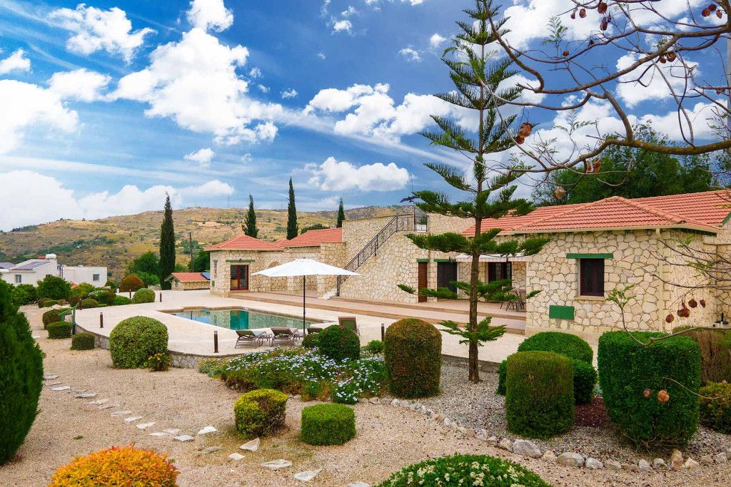 Villa en Pafos, Chipre, 418 m2 - imagen 1
