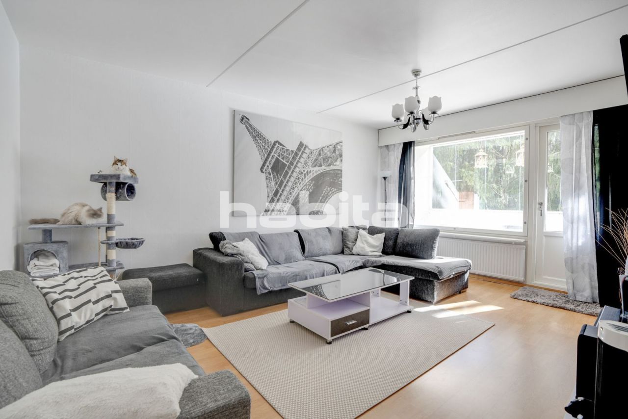 Apartment in Turku, Finland, 75 sq.m - picture 1