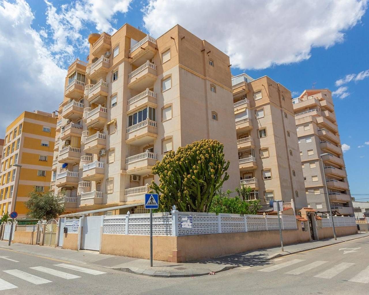 Apartamento en Torrevieja, España, 55 m2 - imagen 1