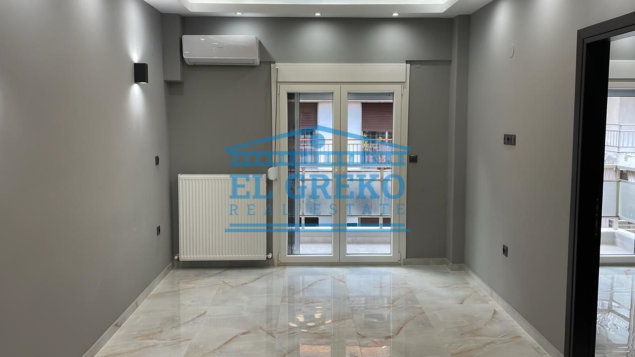 Flat in Thessaloniki, Greece, 44.12 sq.m - picture 1