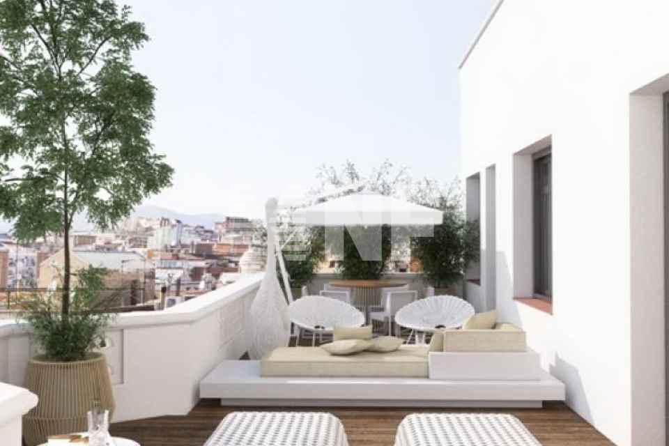Apartment in Barcelona, Spain, 95 sq.m - picture 1