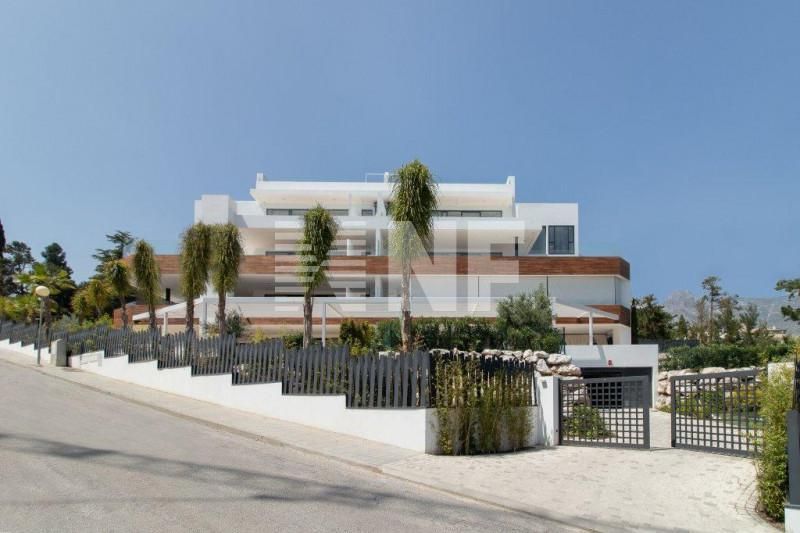 Appartement à Marbella, Espagne, 278 m2 - image 1