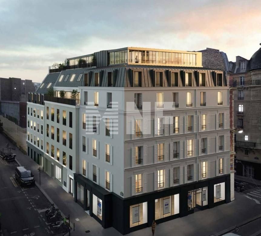 Apartment in Paris, France, 28 sq.m - picture 1