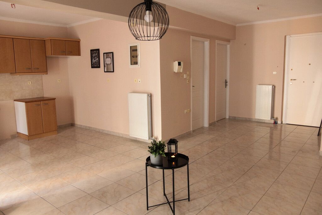 Flat in Pireas, Greece, 65 sq.m - picture 1