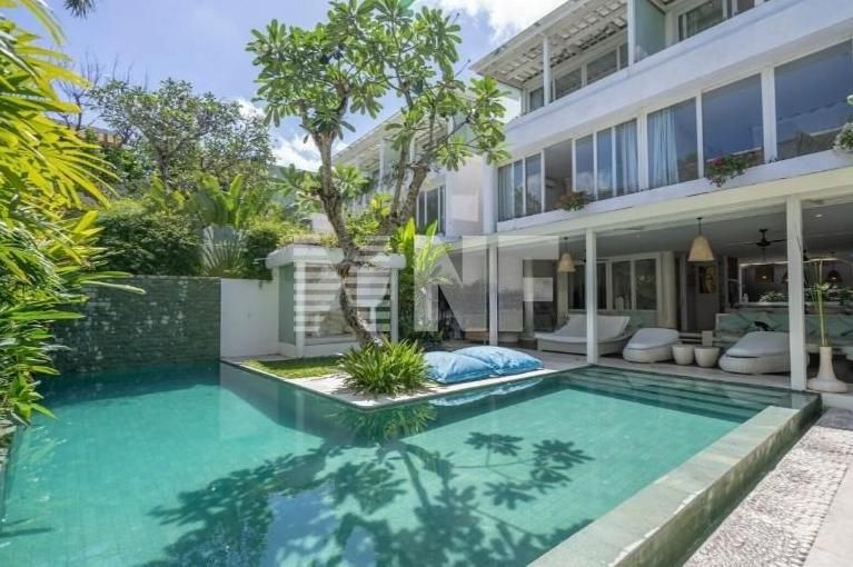 Villa Bali, Indonesia, 450 sq.m - picture 1