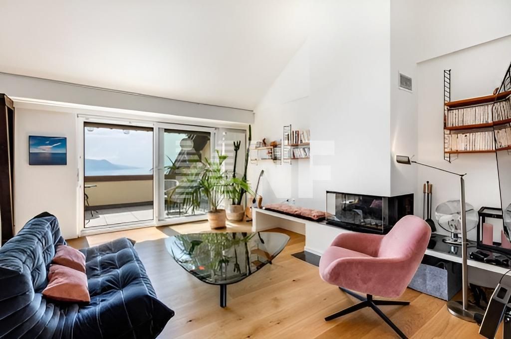 Apartment in Montreux, Switzerland, 170 sq.m - picture 1