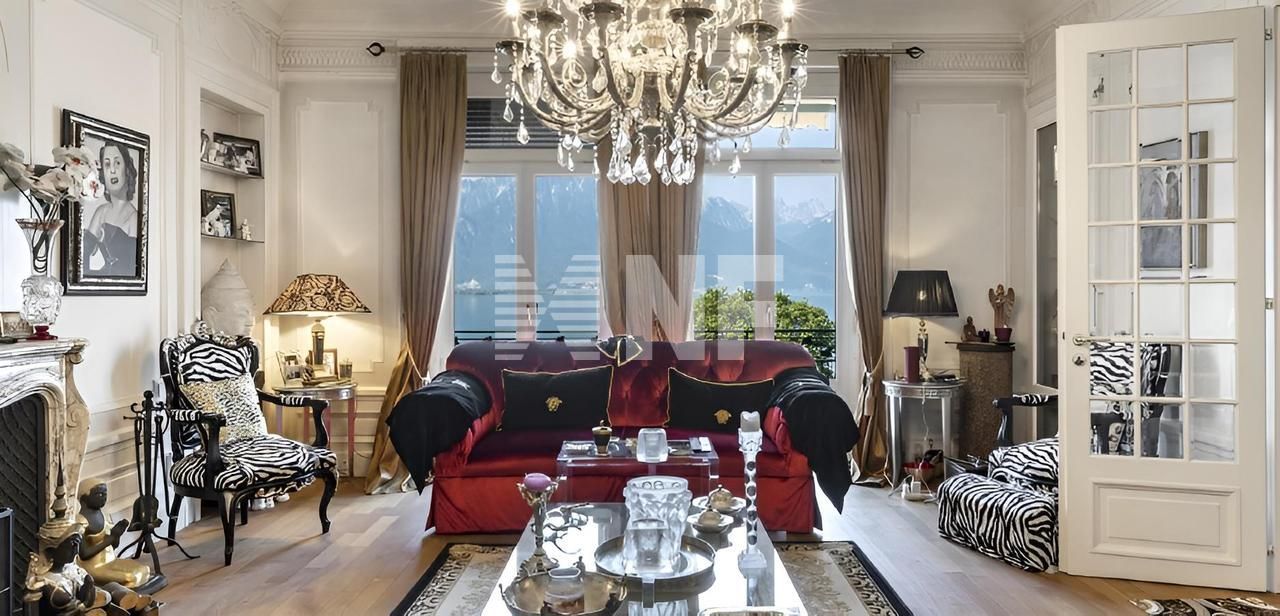 Apartment in Montreux, Switzerland, 88 sq.m - picture 1