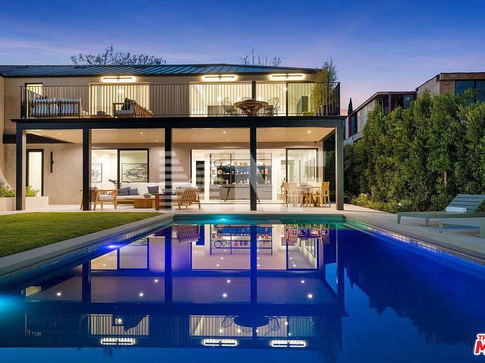 House in Los Angeles, USA, 494 sq.m - picture 1
