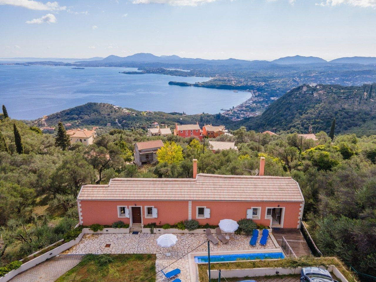 Villa in Insel Korfu, Griechenland, 207 m2 - Foto 1